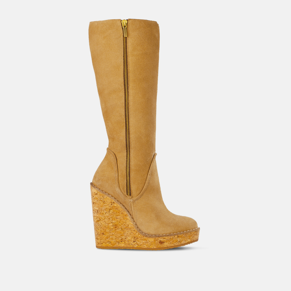 Carela Shoes
